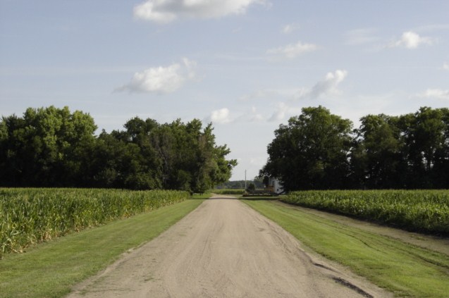 farm_entrance.JPG